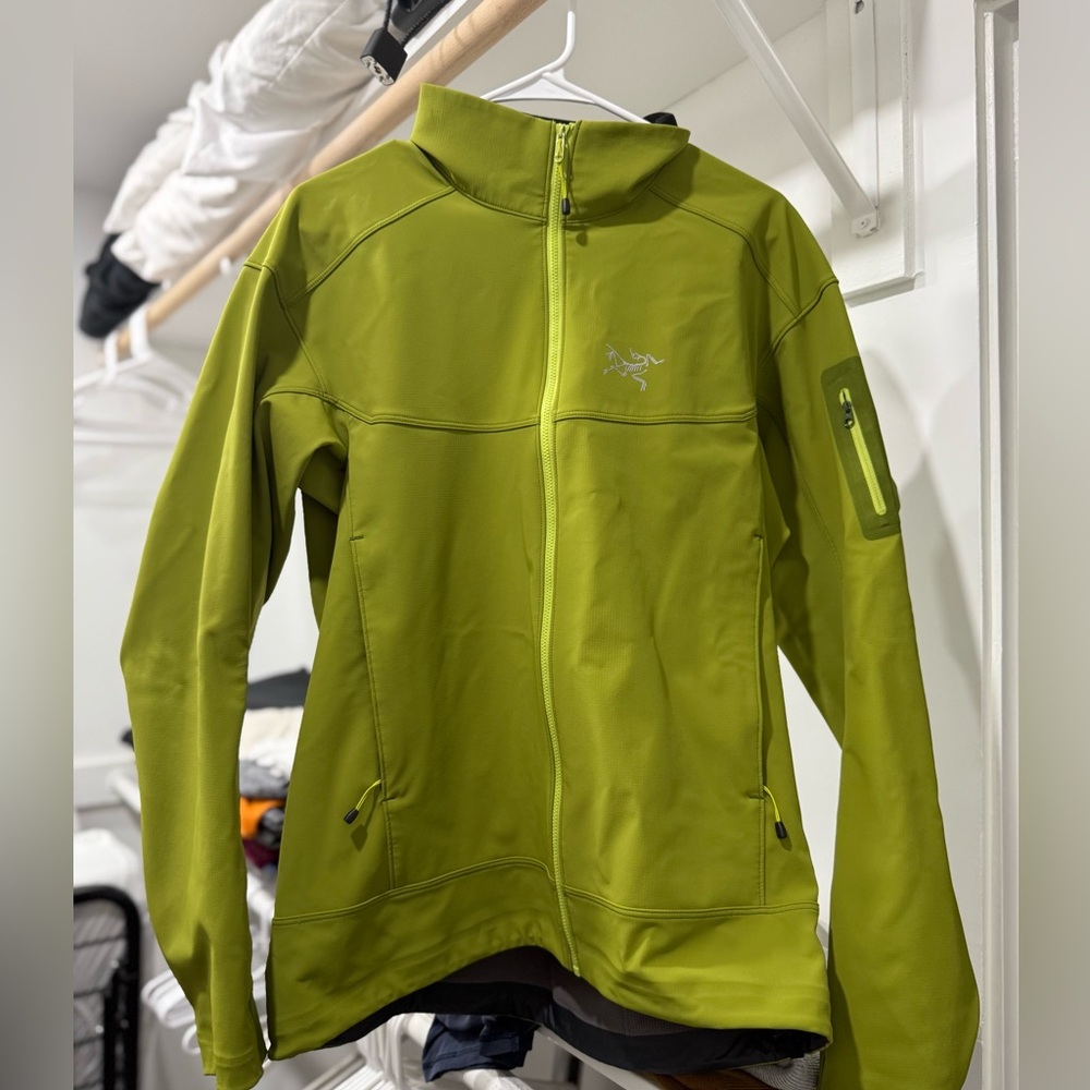 Arc'teryx Men's Epsilon LT Jacket Large Greens